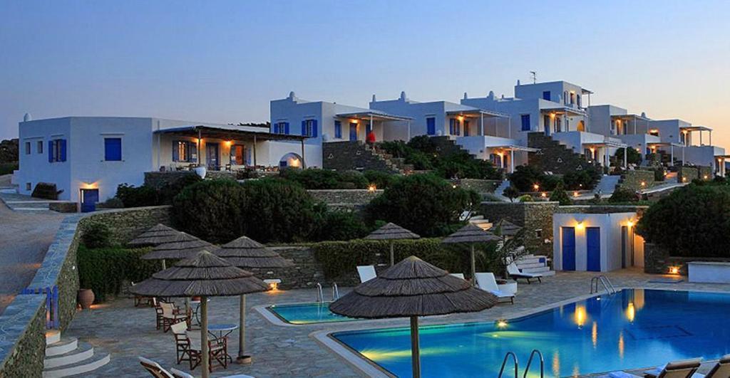 פארוס Lighthouse Hotel מראה חיצוני תמונה